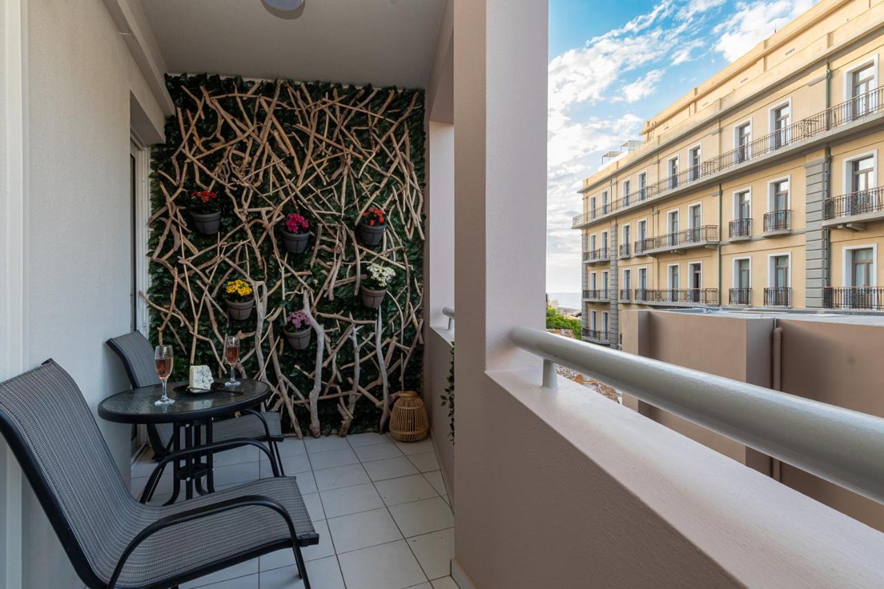 Kentia Modern/artistic Apartment